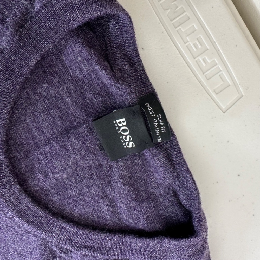 Hugo Boss Slim Fit Crewneck Cozy Knit Purple Sweater 100% Virgin Wool Size L - Picture 7 of 12